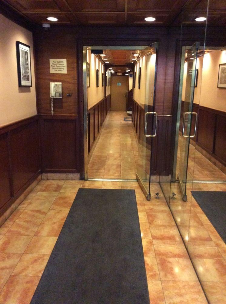 Park Savoy Hotel New York Exterior photo