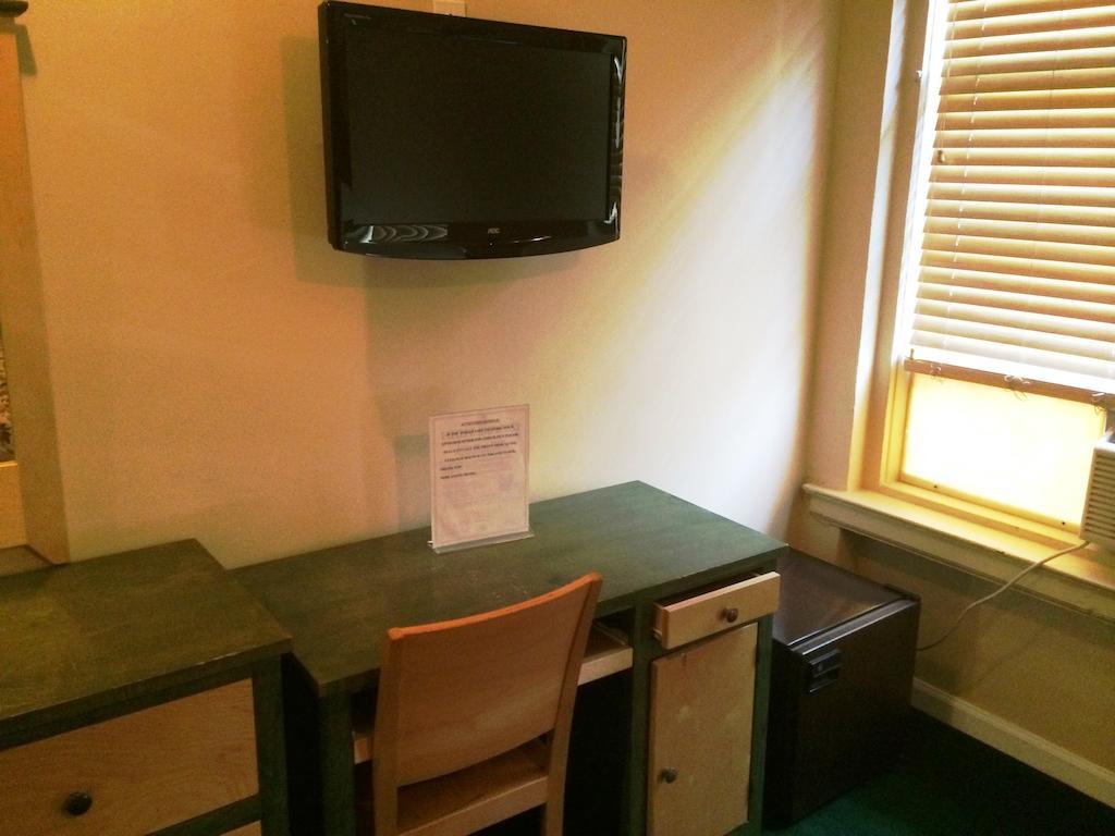 Park Savoy Hotel New York Room photo