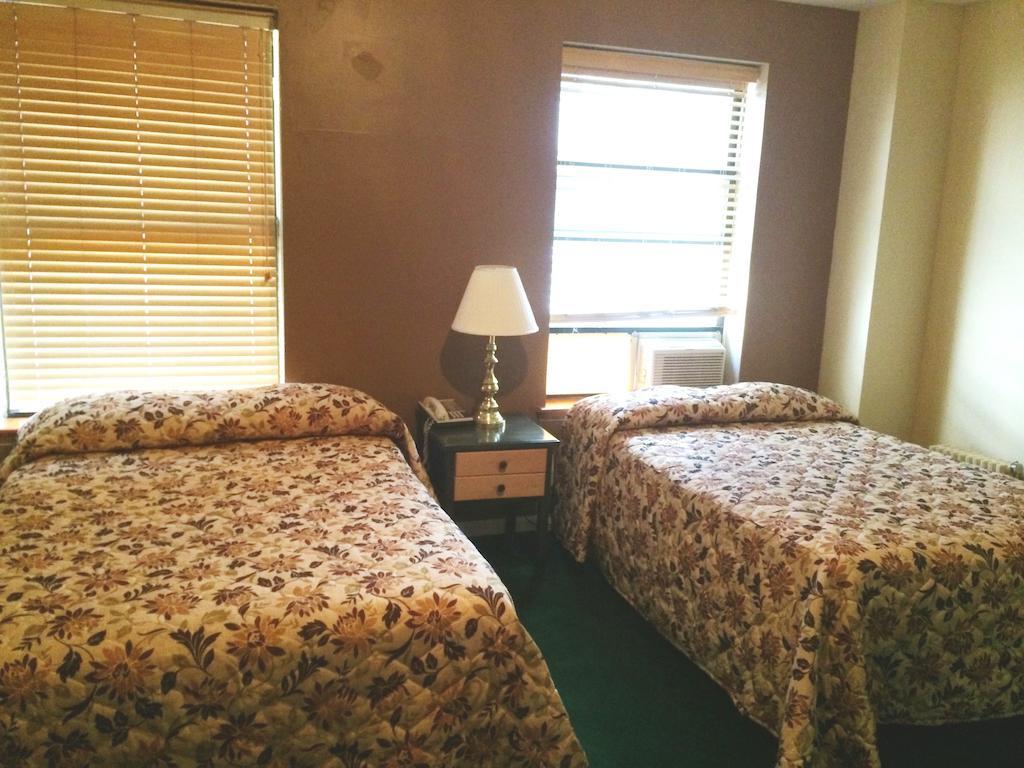 Park Savoy Hotel New York Room photo